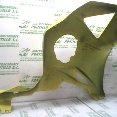 Foto de Carcasa delantera izquierda Honda CBR 900 RR referencia 114-16-11102