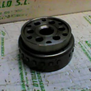 Foto de Plato magnetico Hyosung GT 250 I COMET referencia 197-18-16330
