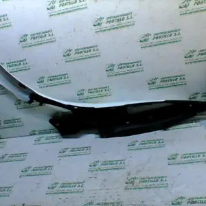 Foto de Carcasa lateral trasera derecha Suzuki GLADIUS SFV 650 I referencia 202-18-16020 foto 2