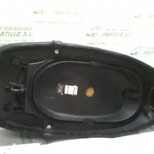 Foto de Asiento Vespa Granturismo 125 referencia 426-22-44616 foto 2
