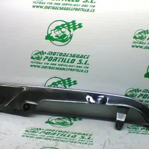 Foto de Cubre cadena Suzuki GN 250 referencia 152-21-39488 foto 5