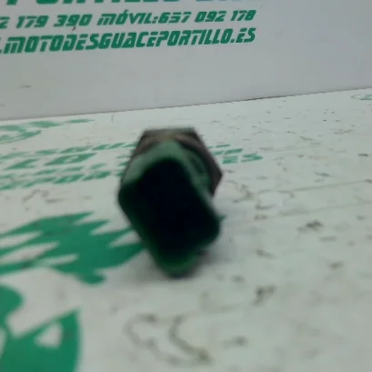 Foto de Sensor de temperatura Piaggio BEVERLY 300 I referencia 452-23-46578