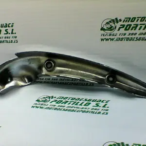 Foto de Embellecedor lateral derecho Suzuki Intruder 250 referencia 25-16-16812