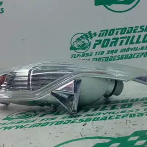 Foto de Intermitente trasero derecho Piaggio BEVERLY 350I referencia 252-23-45807 foto 1