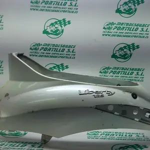 Foto de Carcasa trasera Piaggio LIBERTY 125 - 05-08 referencia 292-21-39605 foto 5