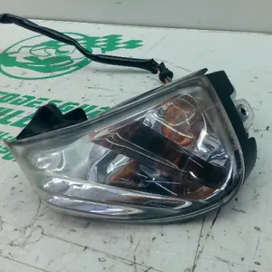 Foto de Intermitente trasero izquierdo Honda Pcx 125 referencia 181-23-46256 foto 15
