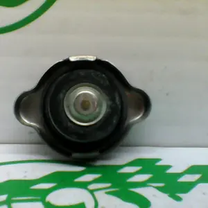 Foto de Tapon del radiador Suzuki BURGMAN 125 - 15 referencia 179-20-35846 foto 2