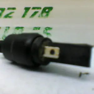 Foto de Sensor de freno trasero Aprilia ARRECIFE 200 referencia 275-19-23377 foto 2