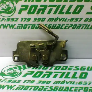 Foto de Cerradura del asiento Peugeot TWEET 125 15-18 referencia 8-24-47011 foto 6