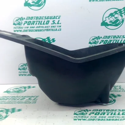 Foto de Porta-casco Malaguti PHANTOM F12 referencia 380-21-41598