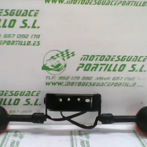 Foto de Intermitentes delanteros Honda SKY 50 referencia 161-17-10753 foto 1
