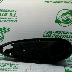 Foto de Caja de filtro Suzuki Intruder 250 referencia 391-23-46923 foto 5