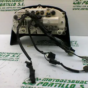 Foto de Cuentakilómetros Yamaha XJ 600 S DIVERSION referencia 128-19-20133 foto 6