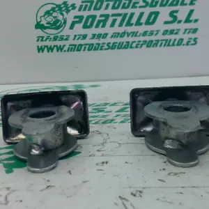 Foto de Tensores de rueda trasera Suzuki Intruder 250 referencia 391-23-46938 foto 4
