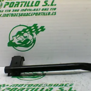 Foto de Soporte de suelo Honda SH 125 00-04 referencia 382-22-39370 foto 5