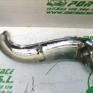 Foto de Embellecedor del manillar Aprilia COMPAY 125 referencia 158-21-29451 foto 8