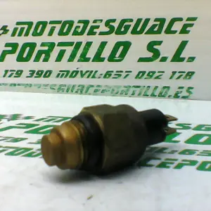 Foto de Sensor de temperatura Kymco VENOX 250 referencia 154-19-20872 foto 10