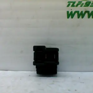 Foto de Relé Yamaha X MAX 125 referencia 304-21-31437 foto 3