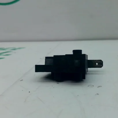 Foto de Sensor de freno delantero Suzuki BURGMAN 200 I referencia 423-22-44602