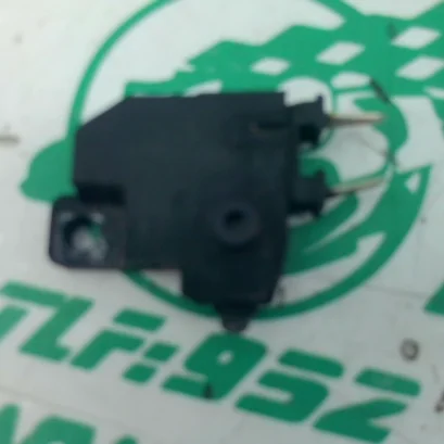 Foto de Sensor de freno delantero Honda CB 500XA referencia 415-23-47830