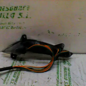 Foto de Intermitente delantero izquierdo Peugeot Tweet 50 4T referencia 92-23-45774 foto 7