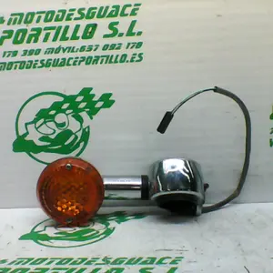 Foto de Intermitente delantero derecho Suzuki Intruder 250 referencia 45-22-32929 foto 2