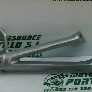 Foto de Estribera trasera derecha Suzuki gsxr 600 - 07 referencia 149-17-20576 foto 2