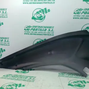 Foto de Carcasa lateral trasera izquierda Kymco PEOPLE S 125 referencia 369-23-46724 foto 9