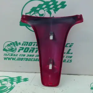 Foto de Embellecedor de contraescudo Honda Pcx 125 referencia 375-24-48876 foto 8