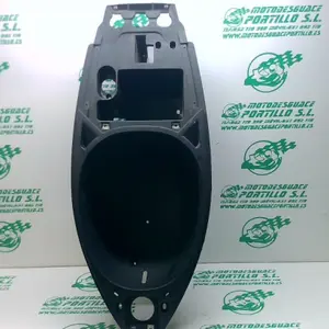 Foto de Porta-casco Aprilia Area 51 referencia 54-20-35908 foto 3