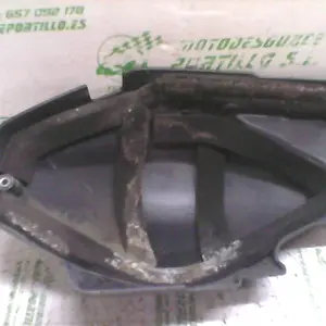 Foto de Embellecedor de tapa cárter Honda Forza 250 referencia 234-18-16083 foto 7