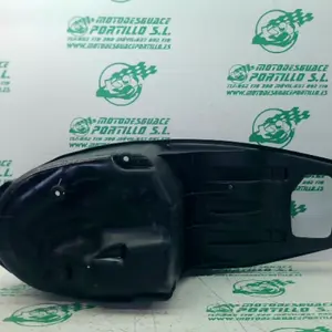 Foto de Porta-casco Honda PS 125 referencia 106-24-47738 foto 18