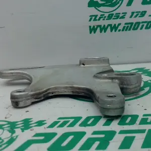Foto de Soporte de pinza freno trasera Ducati MONSTER 620 referencia 131-23-44445 foto 2