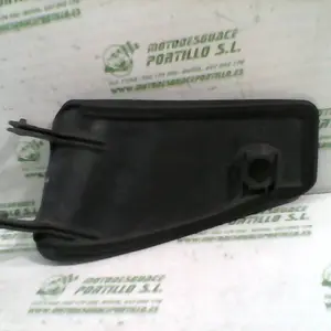Foto de Puerta de guantera Honda Dylan 125 referencia 80-23-44263