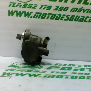 Foto de Bomba de aceite Suzuki Katana 50 referencia 320-23-45230 foto 13