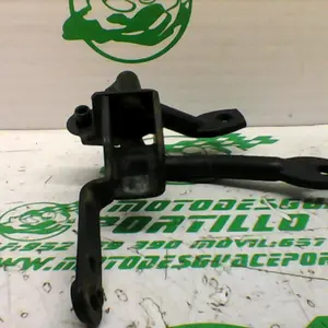 Foto de Estribera trasera izquierda Honda Lead 110 referencia 77-17-39048