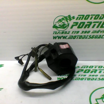 Foto de Piña derecha Suzuki gsx600F referencia 156-16-26948
