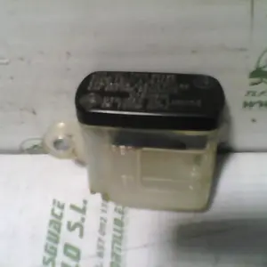 Foto de Depósito del líquido de frenos Suzuki Gsx 600 R referencia 218-16-3484