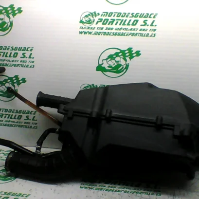 Foto de Caja de filtro Kymco super dink 300 i referencia 113-23-43367