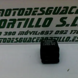 Foto de Rele de arranque Kymco Bet&win 50 referencia 51-19-19982