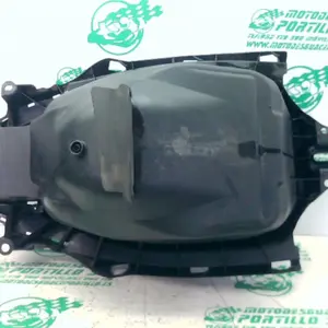 Foto de Porta-casco Yamaha N MAX 125 referencia 394-23-46409 foto 4