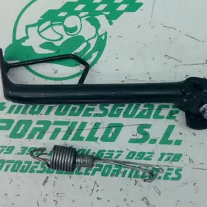 Foto de Patilla lateral Yamaha N MAX 125 referencia 394-23-46393 foto 2