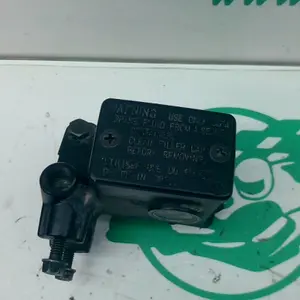 Foto de Bomba de freno trasero Suzuki BURGMAN 200 I referencia 423-22-44590 foto 3