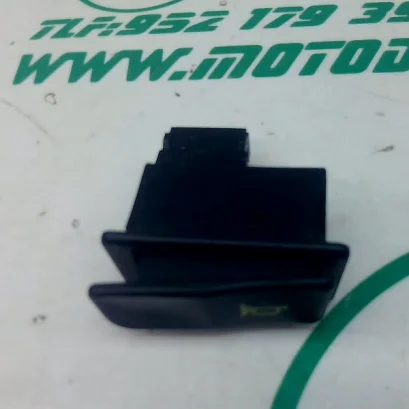 Foto de Interruptor de claxon Honda PS 125 referencia 106-24-47781