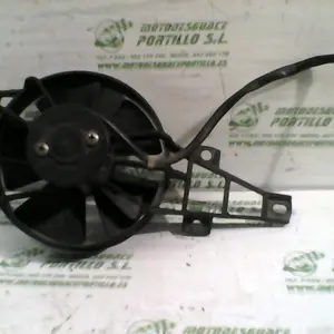 Foto de Ventilador del radiador Piaggio X8 125 referencia 86-19-18726 foto 9