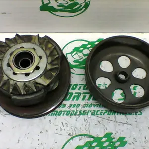 Foto de Embrague Piaggio HEXAGON GTX referencia 323-22-42695 foto 1