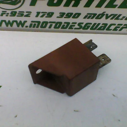 Foto de Rele de arranque Derbi GPR 50 referencia 136-19-21599