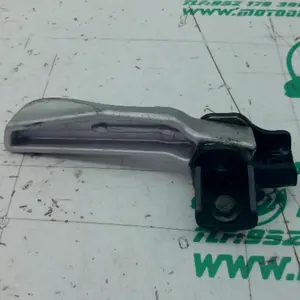 Foto de Estribera trasera derecha con reposapies Sym JET 14 50 ES referencia 239-23-45411 foto 2