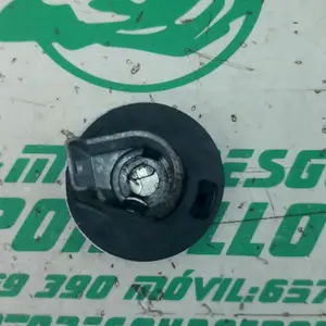 Foto de Embellecedor de cerradura de contacto Yamaha N MAX 125 referencia 394-23-46381 foto 6
