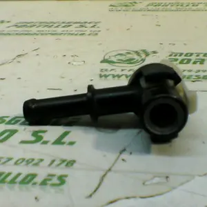 Foto de Conector bomba de gasolina Yamaha VITY 125 referencia 276-19-29923 foto 2